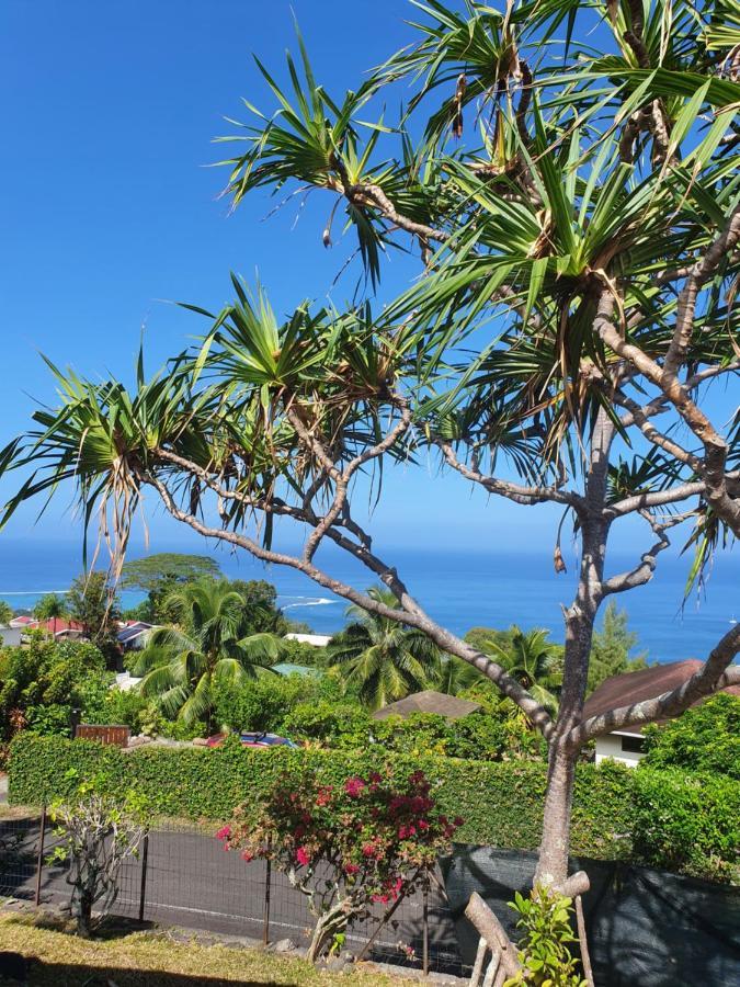 Jolie Maison Vue Ocean Et Moorea Punaauia  Exterior photo